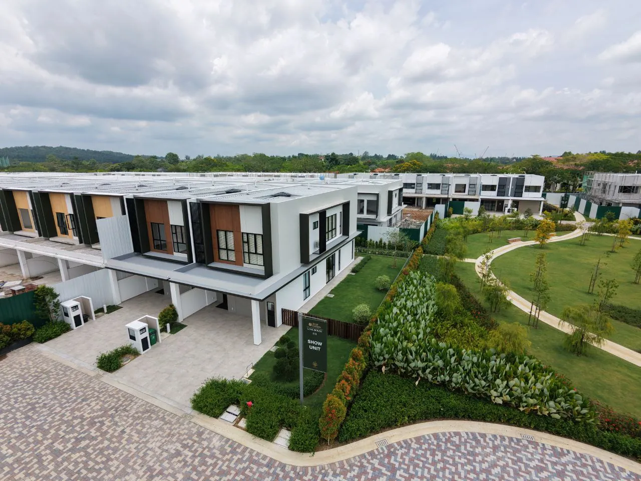 Superlink terrace landed homes at The Kews Green, Iskandar Puteri